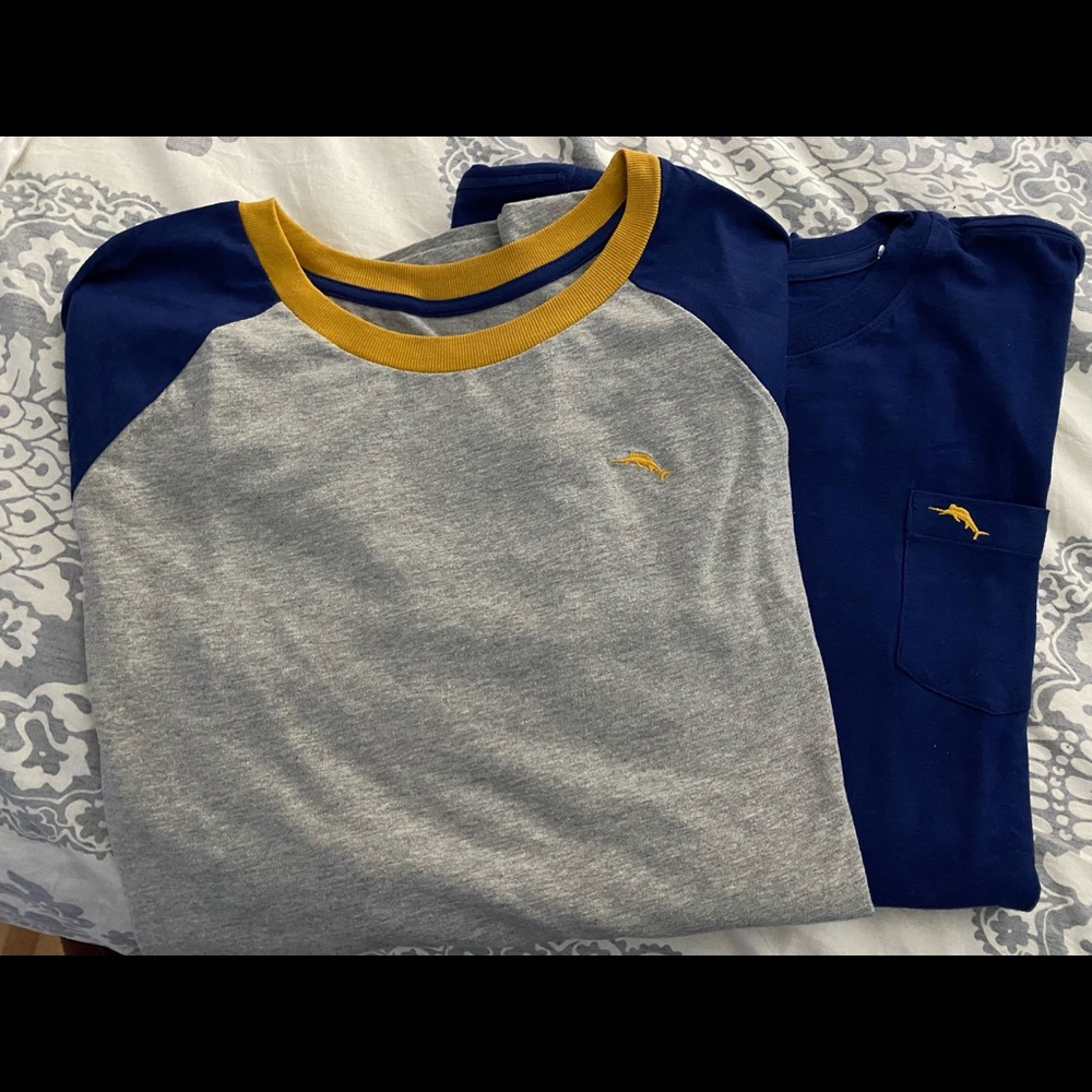 Set of 2 Tommy Bahama long-sleeve t-shirts